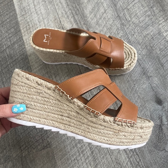Marc Fisher Shoes - marc fisher robbyn espadrille wedge slip on open toe sandals